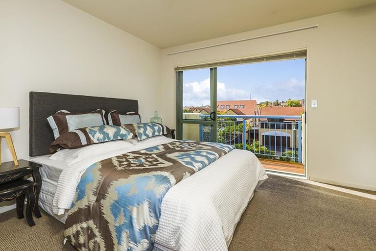 Photo of property in 38 Waterside Crescent, Gulf Harbour, Whangaparaoa, 0930