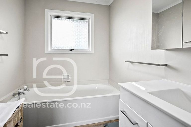 Photo of property in 2 Swarbrick Drive, Te Awamutu, 3800
