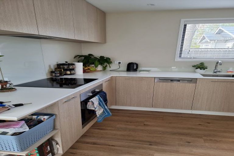 Photo of property in 1/21 Hills Road, Edgeware, Christchurch, 8013