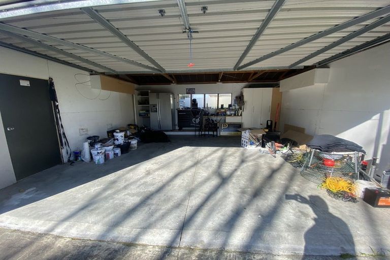 Photo of property in 11 Jeffares Place, Taradale, Napier, 4112