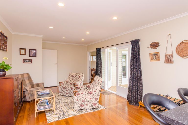 Photo of property in 49 Hilton Road, Carterton, 5713