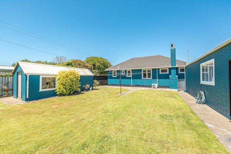 Photo of property in 16 Nikau Street, Tawhero, Whanganui, 4501