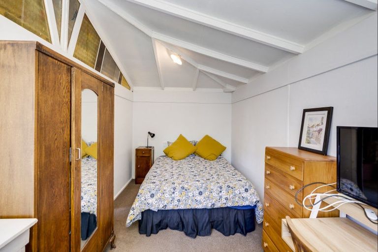 Photo of property in 4 Totara Street, Taradale, Napier, 4112