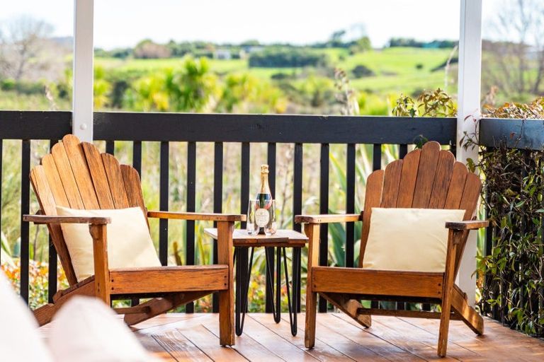 Photo of property in 667 Kaiwaka-mangawhai Road, Hakaru, Wellsford, 0975