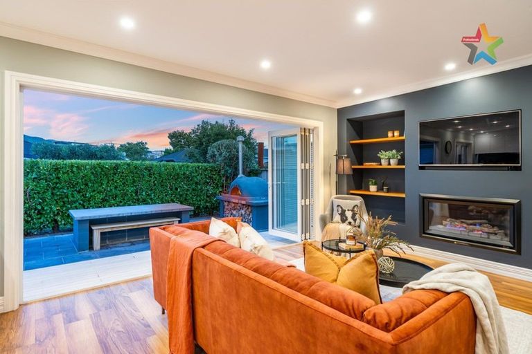 Photo of property in 42 Kensington Avenue, Petone, Lower Hutt, 5012