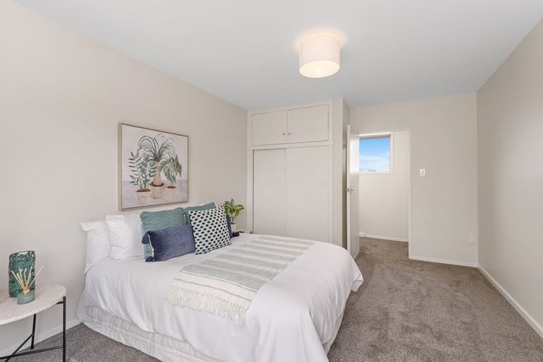 Photo of property in 1/15 Gardiners Road, Bishopdale, Christchurch, 8051