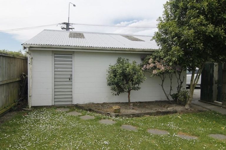 Photo of property in 435 Avonhead Road, Avonhead, Christchurch, 8042