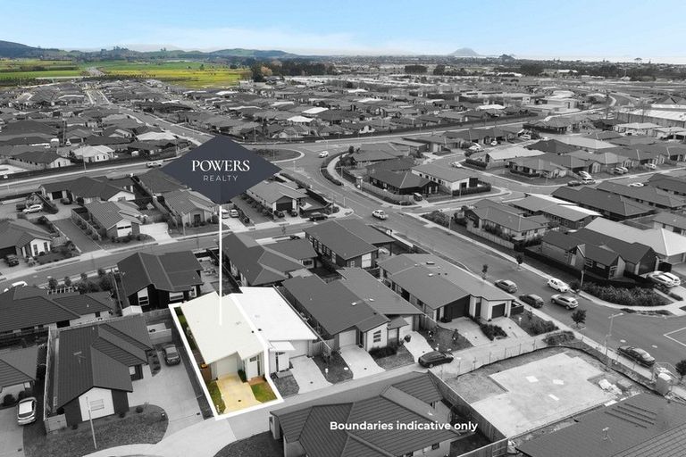 Photo of property in 20b Komata Crescent, Papamoa Beach, Papamoa, 3118