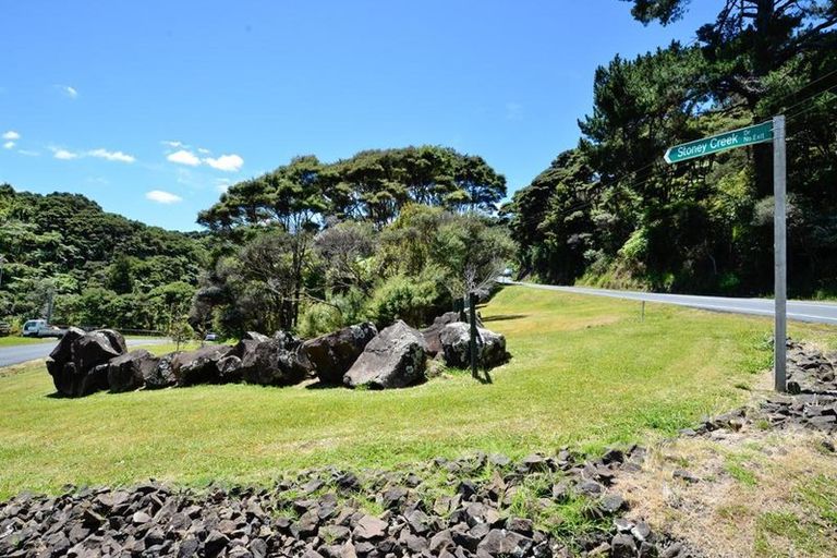 Photo of property in 89 Bethells Road, Waitakere, Auckland, 0782