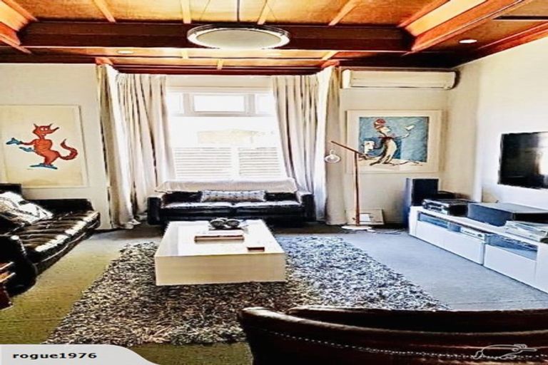 Photo of property in 28 Malvern Road, Morningside, Auckland, 1022