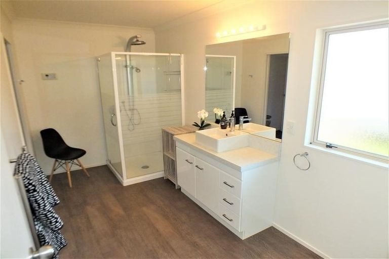 Photo of property in 708 Matarangi Drive, Matarangi, Whitianga, 3592