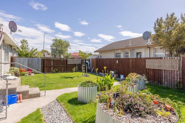 Photo of property in 2/46 Aldwins Road, Phillipstown, Christchurch, 8062