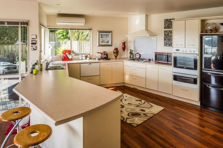 Photo of property in 9 Cromarty Place, Papakowhai, Porirua, 5024