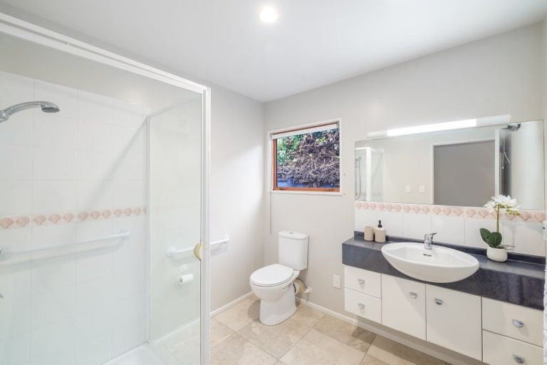 Photo of property in 21a Bryndwr Road, Fendalton, Christchurch, 8052