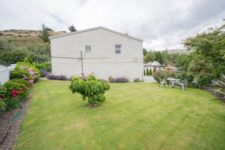 Photo of property in 3/28 Branxholm Street, Roxburgh, 9500