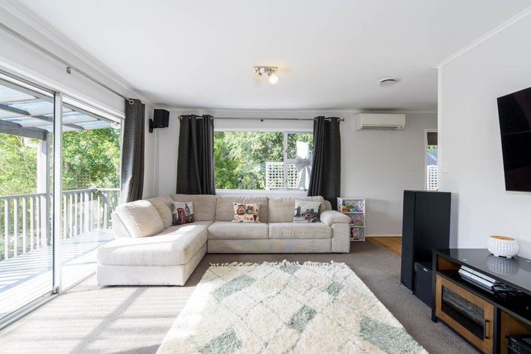 Photo of property in 57 Redwood Drive, Massey, Auckland, 0614