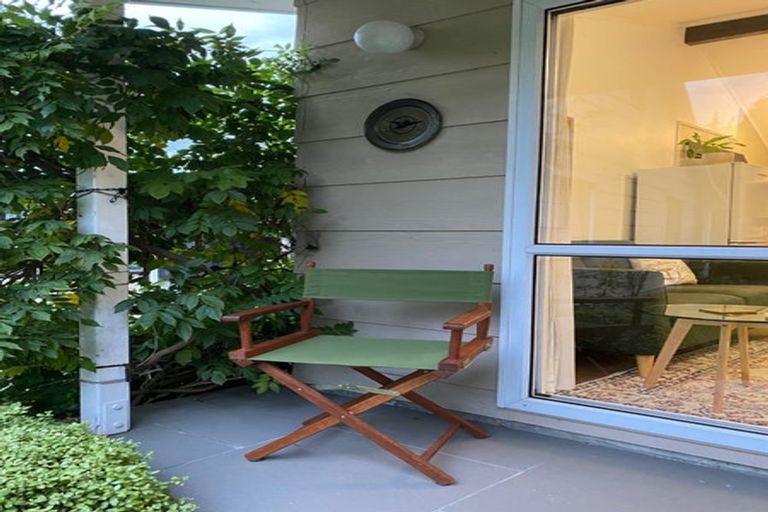 Photo of property in 20 Jellicoe Street, Greytown, 5712