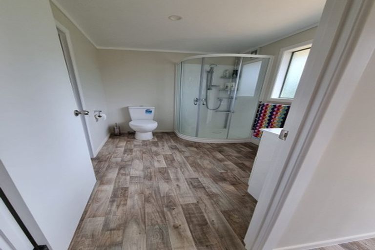 Photo of property in 21 Mariner Cove Road, Tinopai, Matakohe, 0593