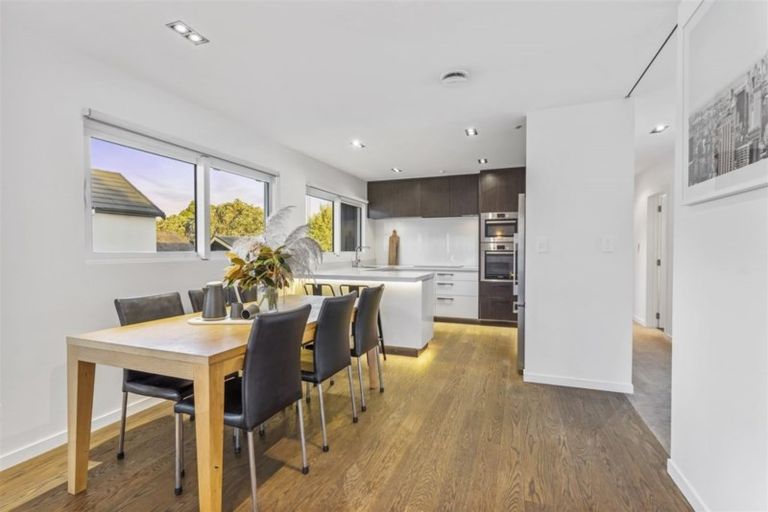 Photo of property in 1/16 Bracken Avenue, Takapuna, Auckland, 0622