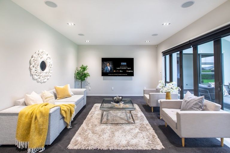 Photo of property in 14 Amberley Place, Flagstaff, Hamilton, 3210