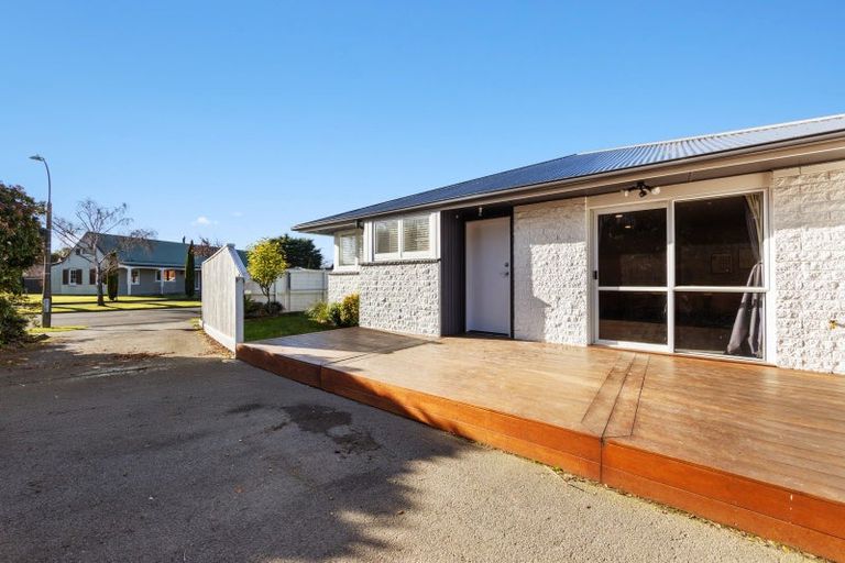 Photo of property in 1/4 Gothic Place, Ilam, Christchurch, 8041