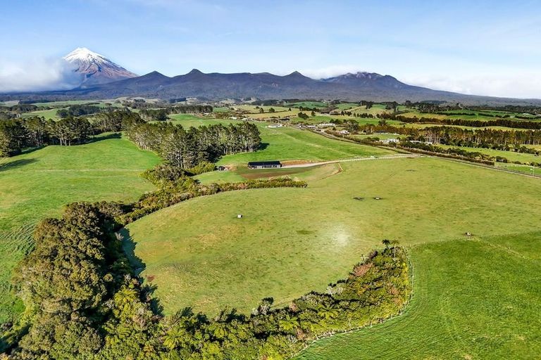 Photo of property in 185 Korito Road, Korito, New Plymouth, 4371