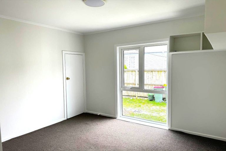 Photo of property in 118 Gloucester Road, Manurewa, Auckland, 2102