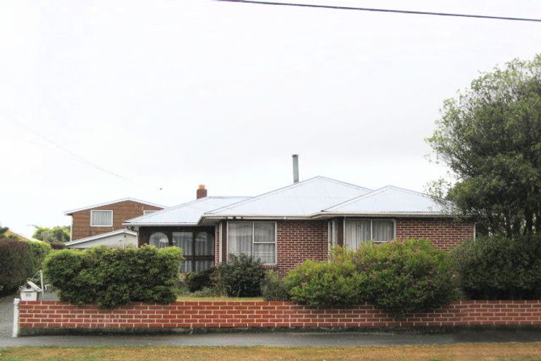 Photo of property in 194 Gayhurst Road, Dallington, Christchurch, 8061