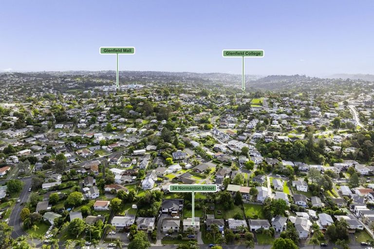 Photo of property in 24 Normanton Street, Glenfield, Auckland, 0629