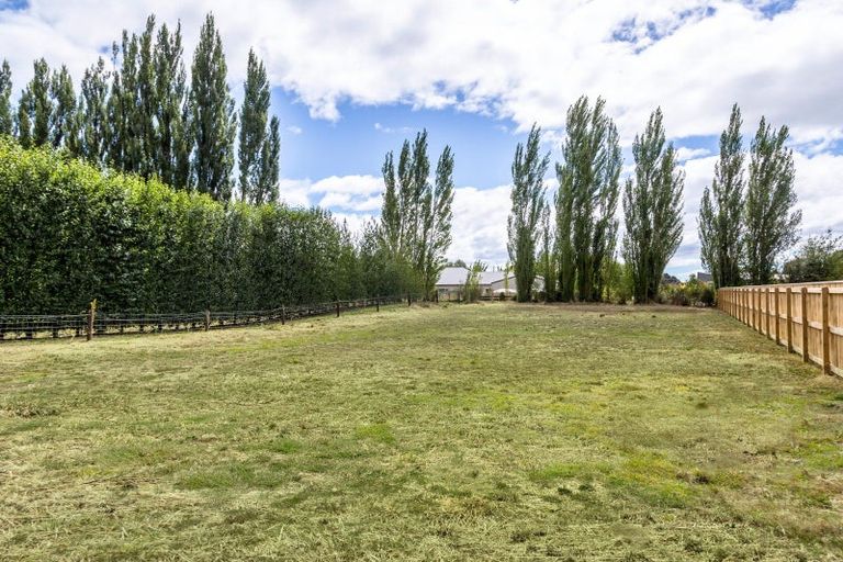 Photo of property in 40 Orchard Road, Greytown, 5712