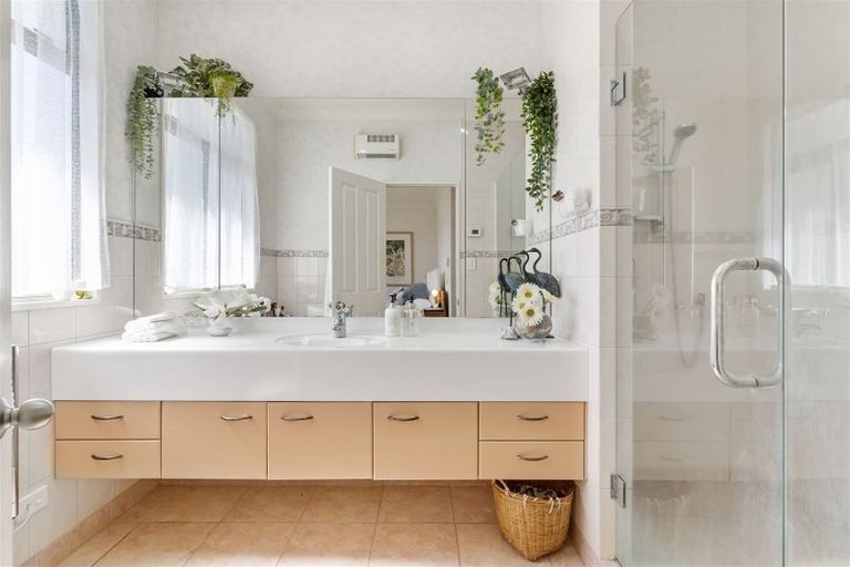 Photo of property in 565 Redoubt Road, Flat Bush, Auckland, 2019