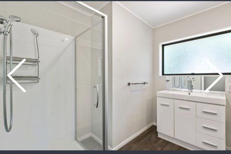 Photo of property in 1/2 West Street, Papakura, 2110