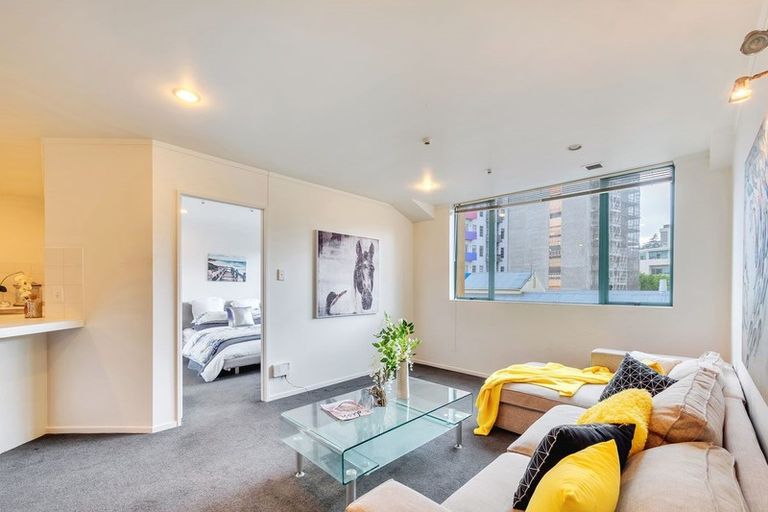Photo of property in 1 Genesis Place, Flat Bush, Auckland, 2019