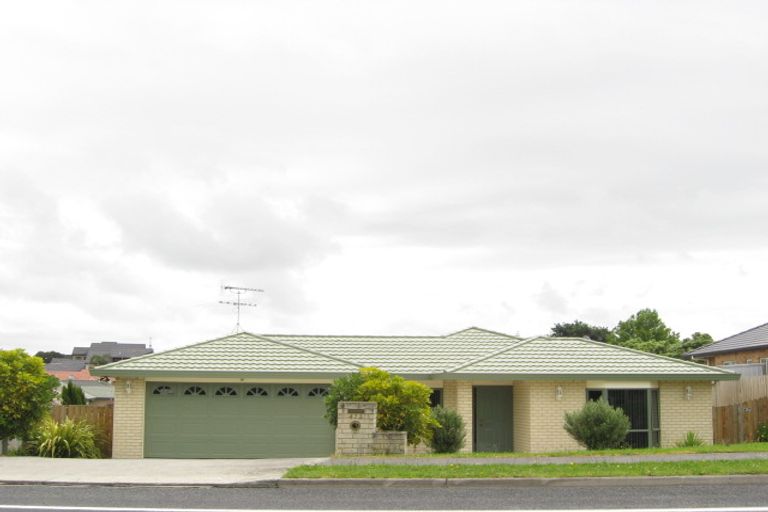 Photo of property in 473 Great South Road, Opaheke, Papakura, 2113