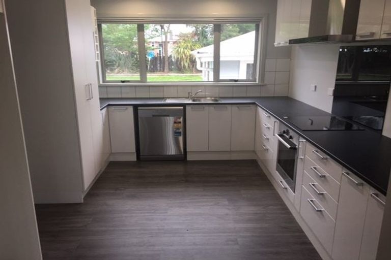 Photo of property in 8 Park Road, Western Heights, Rotorua, 3015