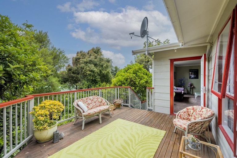 Photo of property in 5 Sunset Terrace, Waikanae Beach, Waikanae, 5036