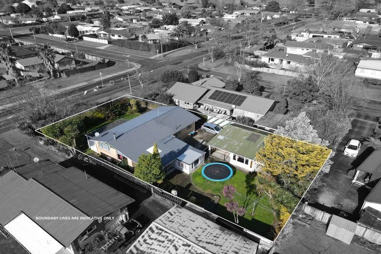 Photo of property in 299 Shakespeare Street, Leamington, Cambridge, 3432