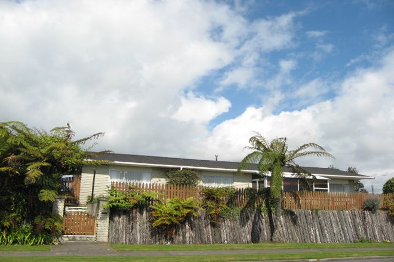 Photo of property in 96 Dorset Avenue, Lynmouth, New Plymouth, 4310