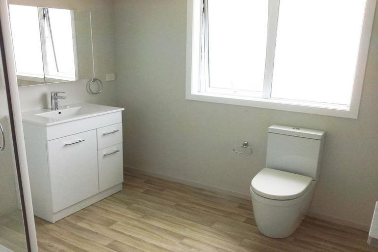 Photo of property in 30 Ihaia Road, Opunake, 4616