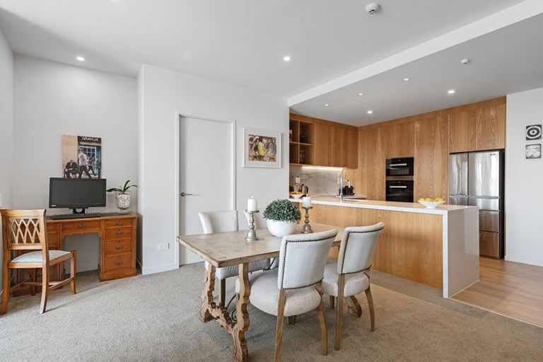 Photo of property in 308/8a Lake Pupuke Drive, Takapuna, Auckland, 0622