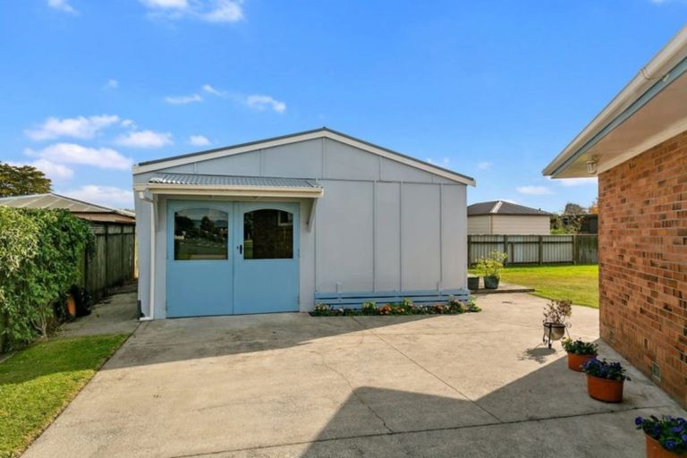 Photo of property in 6 Churchill Place, Cambridge, 3434