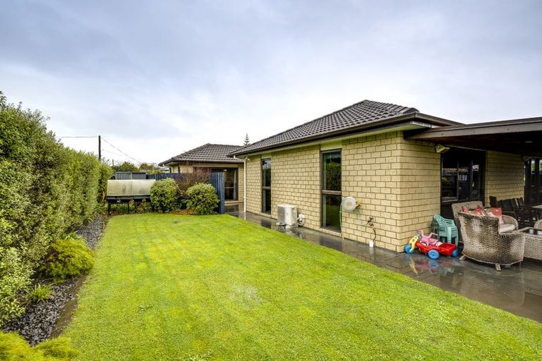 Photo of property in 3 Waitaha Place, Clive, 4102
