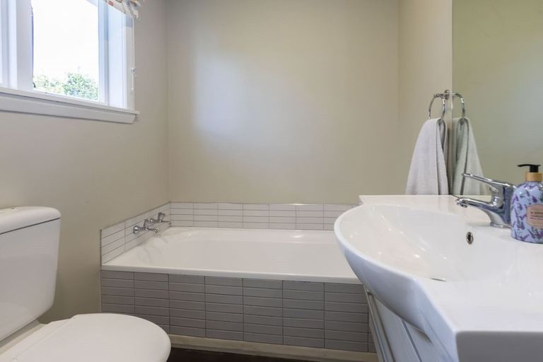 Photo of property in 10 Waters Street, Hoon Hay, Christchurch, 8025