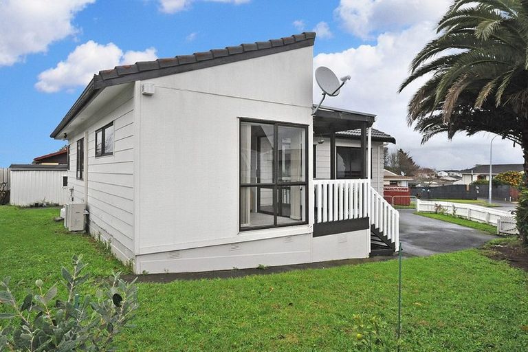 Photo of property in 3/8 Martha Lane, Weymouth, Auckland, 2103