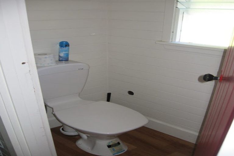 Photo of property in 17 Mersey Street, St Albans, Christchurch, 8014