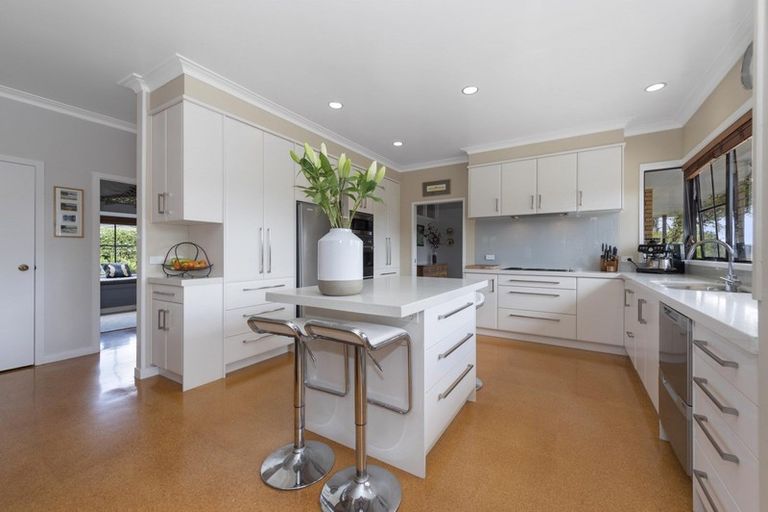 Photo of property in 156 Totara Drive, Pukete, Hamilton, 3200