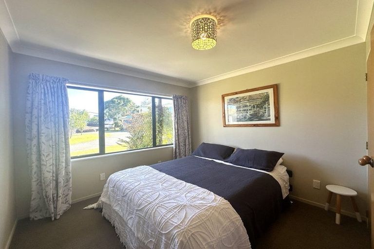 Photo of property in 43 Ohiwa Parade, Ohope, 3121