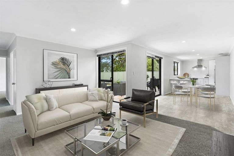 Photo of property in 24 Caltra Place, East Tamaki, Auckland, 2016