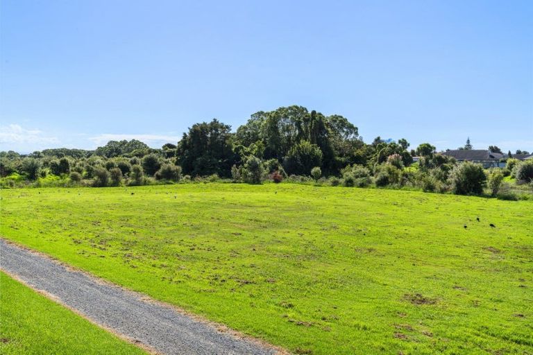 Photo of property in 6 Carrington Drive, Papamoa Beach, Papamoa, 3118