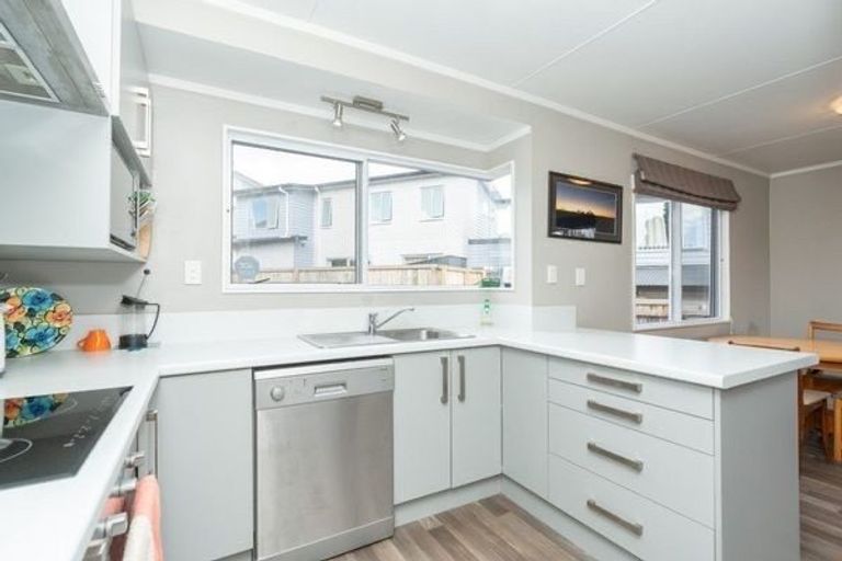 Photo of property in 72b Storey Avenue, Forest Lake, Hamilton, 3200